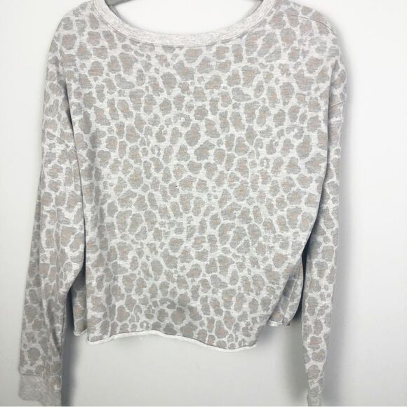 COLSIE | Gray Leopard Animal Print Cropped Loungewear Sweatshirt Women’s Size XL - Picture 6 of 9